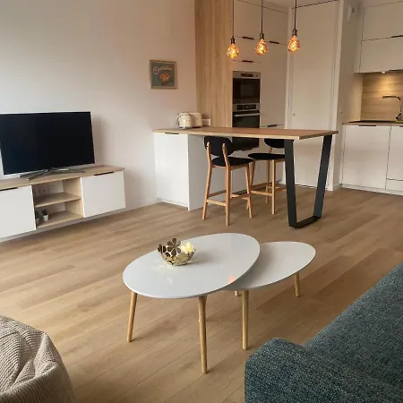 Apartment Ellaia